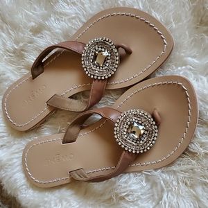 Skemo sandals